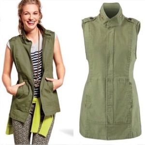 Cabi size Med Army Green zip up vest